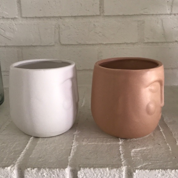 Set of 2 Planters New - Picture 6 of 9
